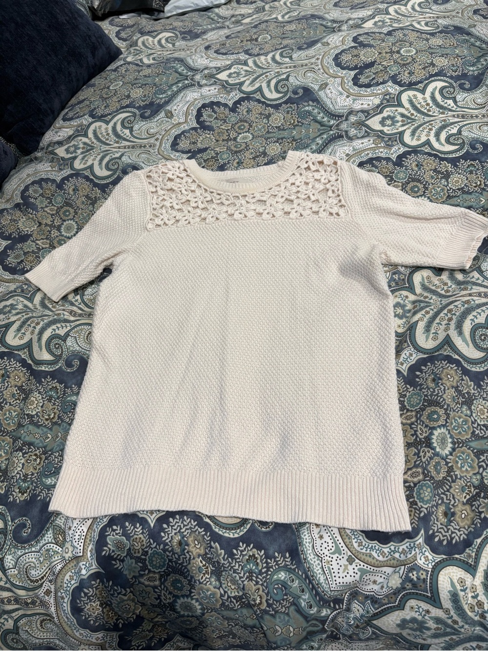 LOFT Cream Short-Sleeve Knit Top with Lace Yoke